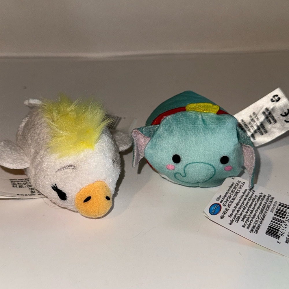 Disney Tsum Tsum Set of 11 NEW Disney Tsum Tsums Mickey Minnie Piglet Dumbo - Picture 4 of 8